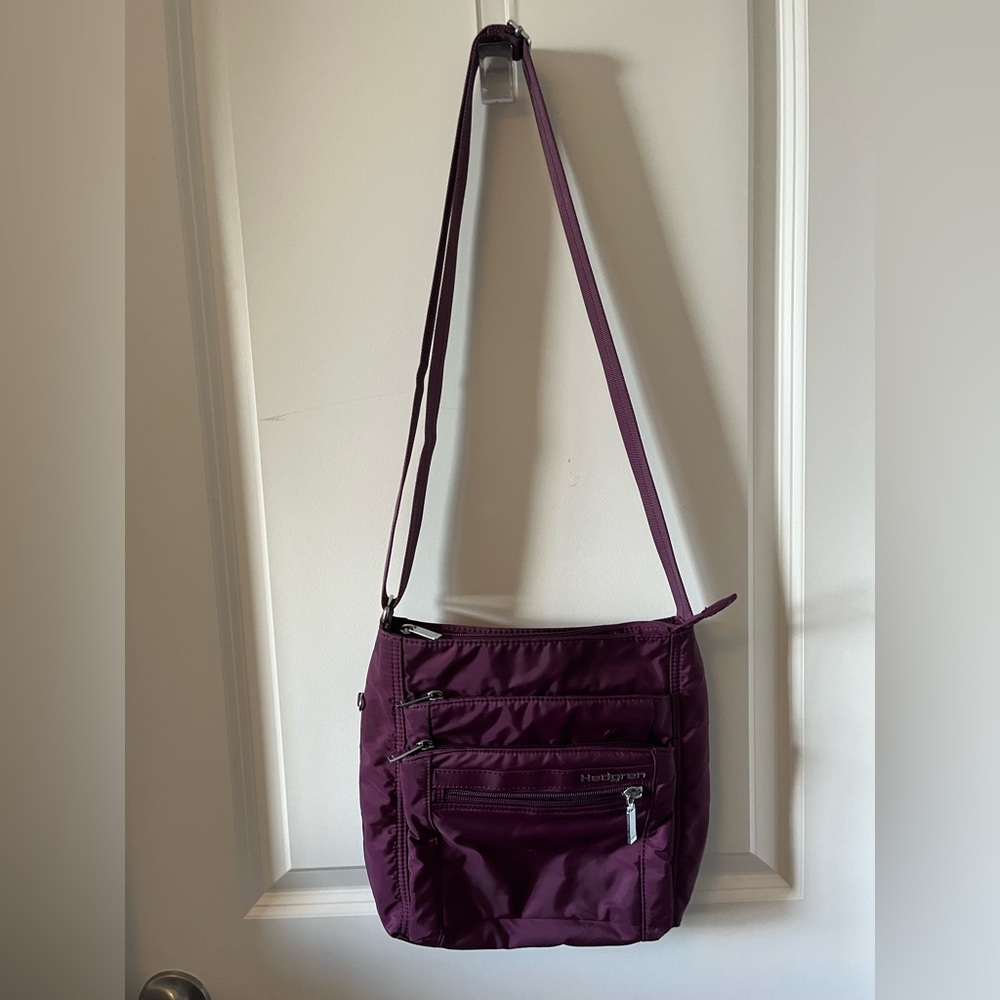 Hedgren Travel Purse
